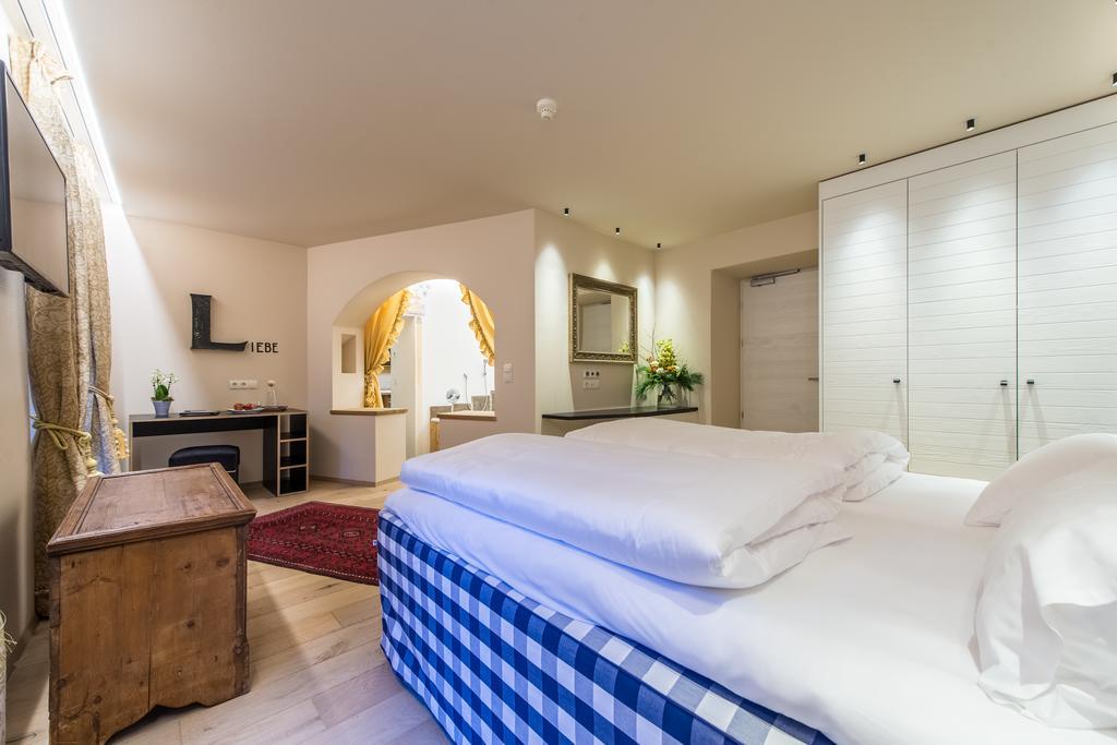Adler Suite & Stube Villabassa Exterior foto